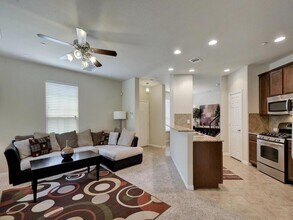 1310 W Parmer Ln in Austin, TX - Building Photo - Building Photo