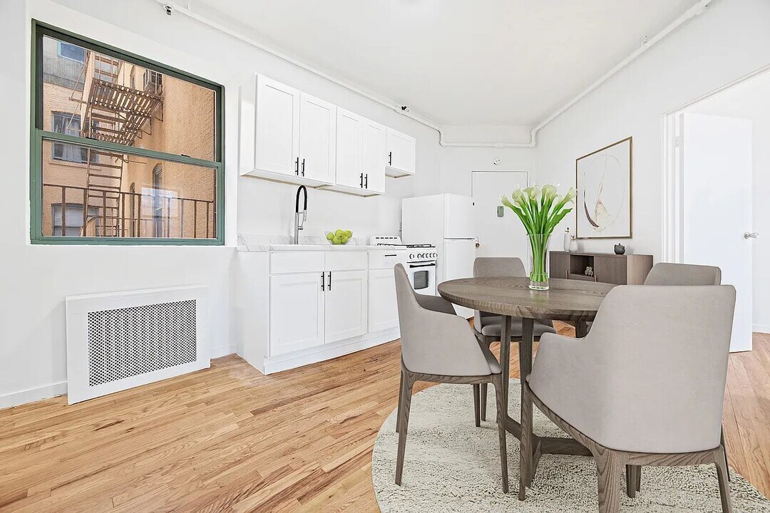 243 W 63rd St in New York, NY - Building Photo