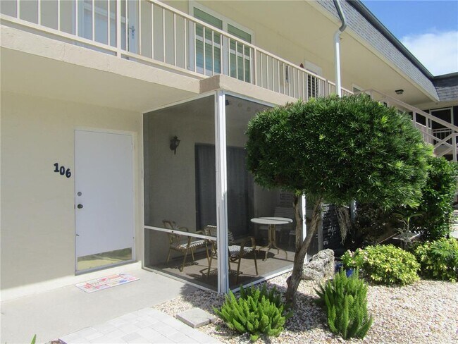 property at 200 Park Blvd N