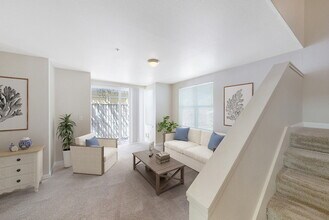 Chestnut Street in Santa Cruz, CA - Building Photo - Building Photo