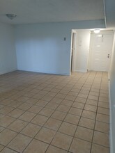 1331 Franklin S Ave, Unit F in Homestead, FL - Building Photo - Building Photo