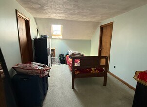 2 Thorndike St, Unit 4b in Arlington, MA - Building Photo - Building Photo