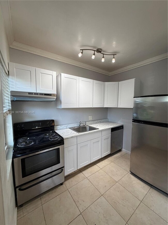 property at 115 NE 14th Ave