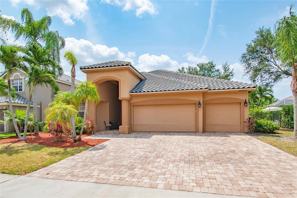 12372 Cascades Pointe Dr in Boca Raton, FL - Building Photo