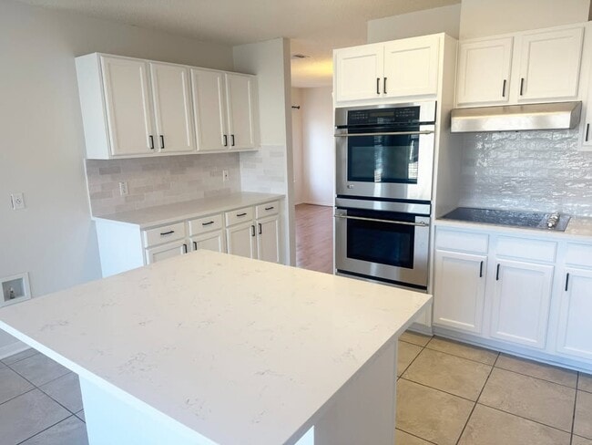 property at 2105 Zeppelin Dr