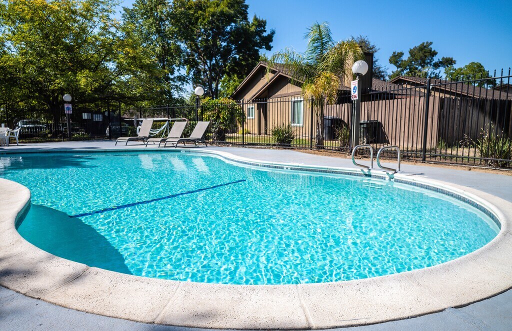 Rollingwood Duplex Homes Apartments in Orangevale, CA