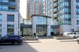 Majestic Court Condominiums in Markham, ON - Building Photo - Building Photo