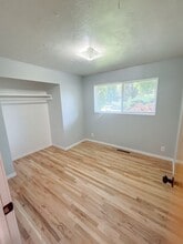 213 Jefferson St in Blackfoot, ID - Building Photo - Building Photo