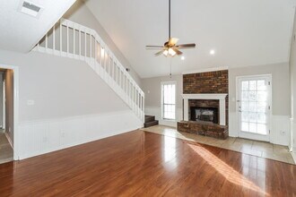 5095 Autumn Morning Ln, Unit 7-7303 in Memphis, TN - Building Photo - Building Photo