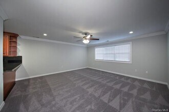 18 Adams Way in Sayville, NY - Building Photo - Building Photo