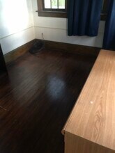 63 Main St, Unit 1 in Dallas, PA - Foto de edificio - Building Photo