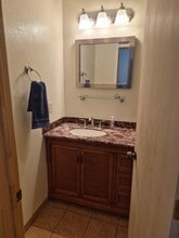 2406 Walker Rd in Roswell, NM - Building Photo - Building Photo