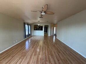 9626 Anderson Way in Converse, TX - Building Photo - Building Photo