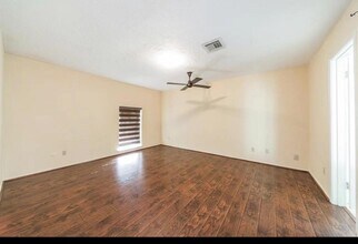 9202 Leader St in Houston, TX - Building Photo - Building Photo