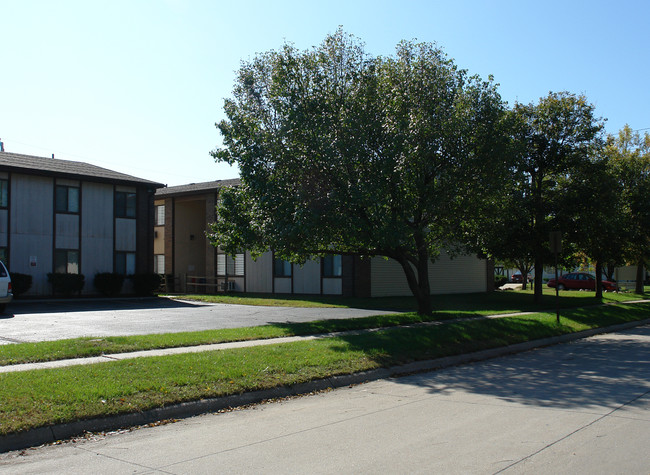 1105 S 35th St in Council Bluffs, IA - Building Photo - Building Photo