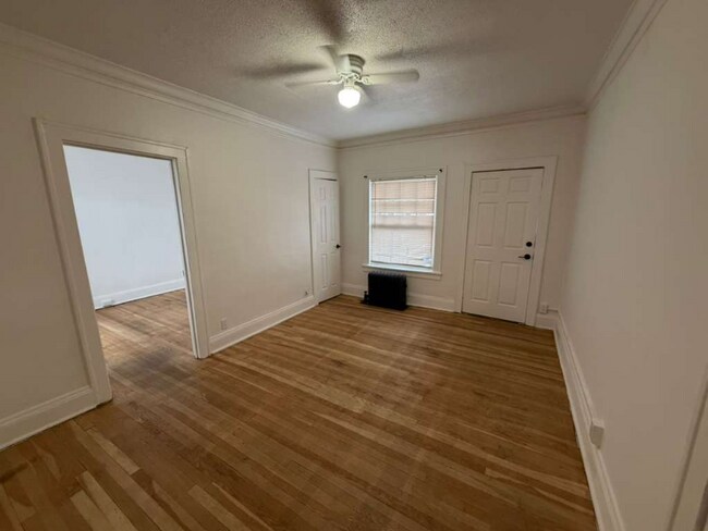 14148 Superior Rd in Cleveland Heights, OH - Foto de edificio - Building Photo