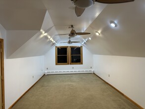 160 6th Ave, Unit 2nd Floor Apartment in Clifton, NJ - Foto de edificio - Building Photo