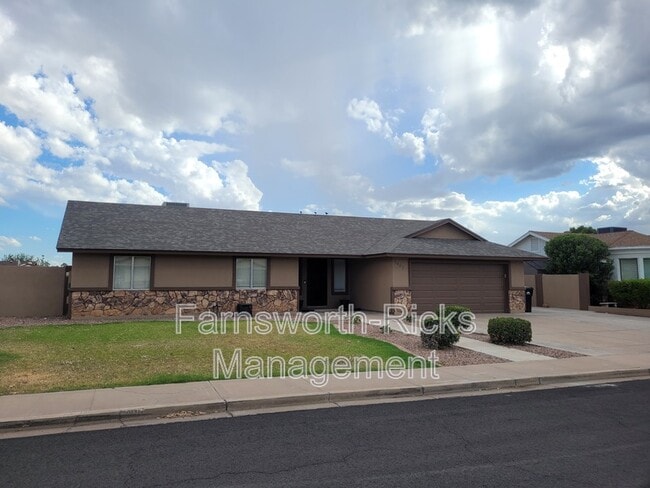 5407 E Catalina Ave in Mesa, AZ - Building Photo - Building Photo