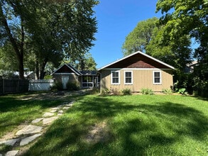 7822 Lakewood in St. Joseph, MI - Building Photo - Building Photo