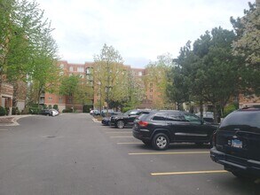 430 Western Ave in Des Plaines, IL - Building Photo - Building Photo