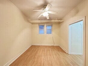 2832 N Burling St, Unit 40 in Chicago, IL - Foto de edificio - Building Photo