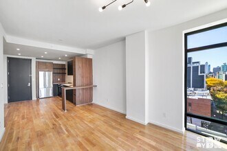 610 Myrtle Ave in Brooklyn, NY - Building Photo - Building Photo