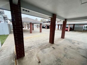 1205 International Blvd in Laredo, TX - Building Photo - Building Photo