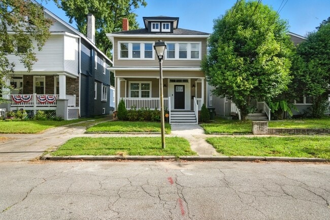 property at 530 Maryland Ave
