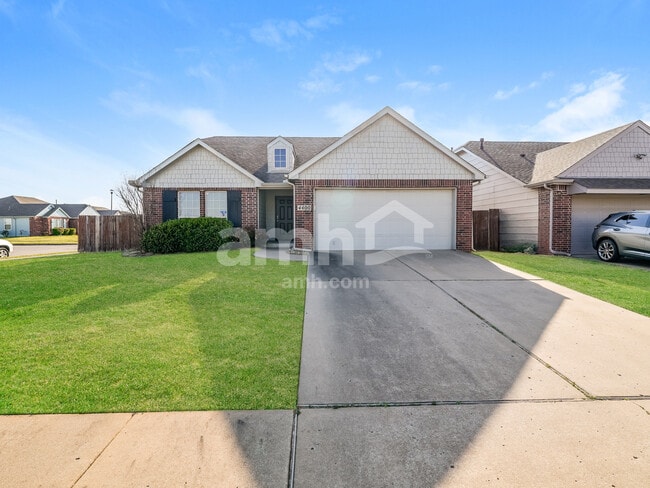 property at 4400 N 35th St