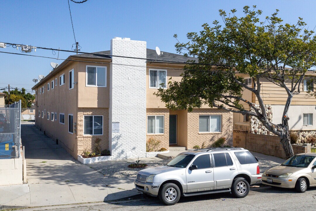 4049 W 139th St in Hawthorne, CA - Building Photo