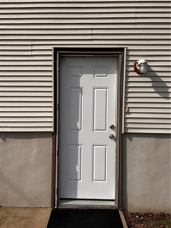 24 Lewis St in North Providence, RI - Building Photo - Building Photo