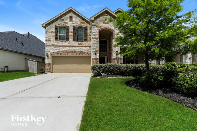 property at 119 Del Carmen Dr