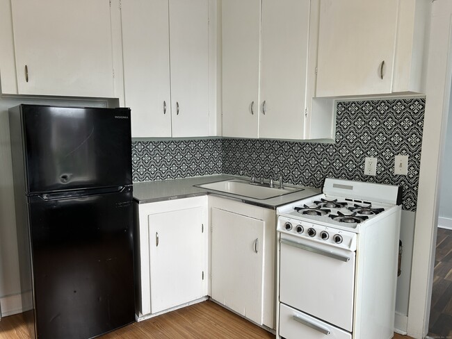 property at 40 Pearl St