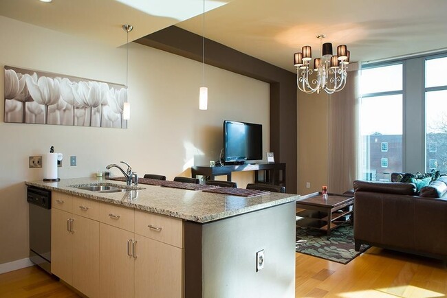 1920 Adelicia St in Nashville, TN - Building Photo - Building Photo