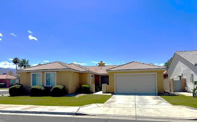 property at 47497 Lagoon Ct