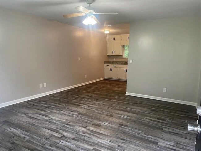4542 Candlestick Ln in Oakwood, GA - Building Photo - Building Photo