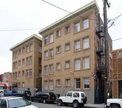 2502-2506 Telegraph Ave in Oakland, CA - Building Photo - Building Photo