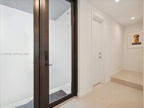 3458 Day Ave in Miami, FL - Building Photo - Building Photo