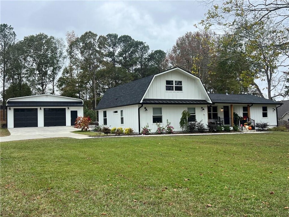862 W Sandtown Rd SW in Marietta, GA - Building Photo