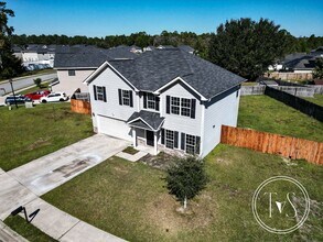 644 Piedmont Ave in Hinesville, GA - Building Photo - Building Photo