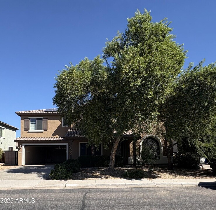 15165 N 143rd Ave in Surprise, AZ - Building Photo