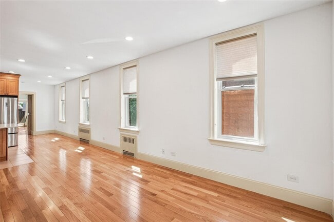 4242 Digney Ave in Bronx, NY - Building Photo - Building Photo