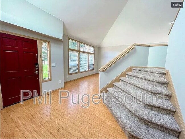 15621 158th Ave SE in Renton, WA - Building Photo - Building Photo