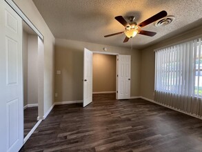 5539 NW Eisenhower Dr in Lawton, OK - Foto de edificio - Building Photo