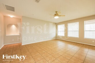 6203 Palmetto Way in San Antonio, TX - Building Photo - Building Photo