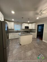 1101 S Kilbourne Rd in Columbia, SC - Building Photo - Building Photo