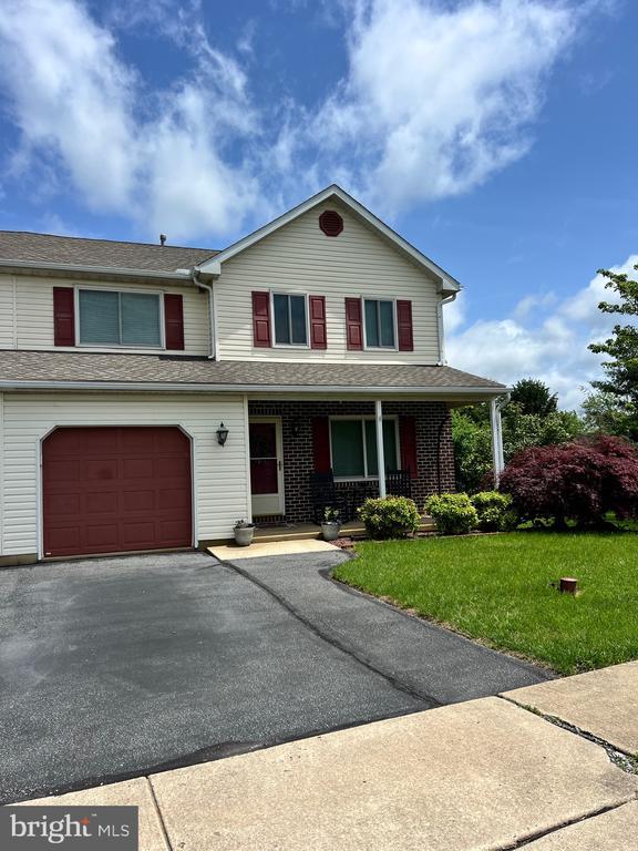 407 Frederick St in Sinking Spring, PA - Building Photo - Building Photo