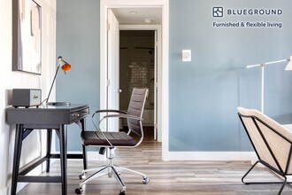 17200 Burbank Blvd, Unit FL2-ID946 in Los Angeles, CA - Building Photo - Building Photo