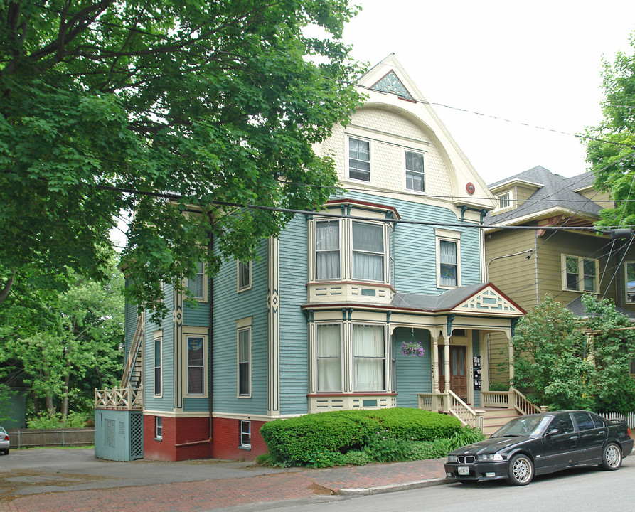 31 Sherman St in Portland, ME - Building Photo