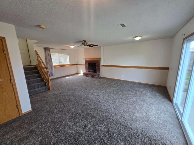 1914 S Prescott Cir in Wichita, KS - Building Photo - Building Photo